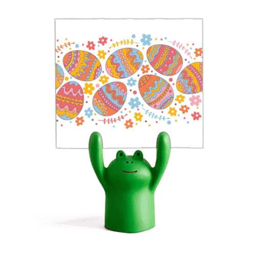 Oeuf coloré pour fête de Pâques et décoration de table printanière