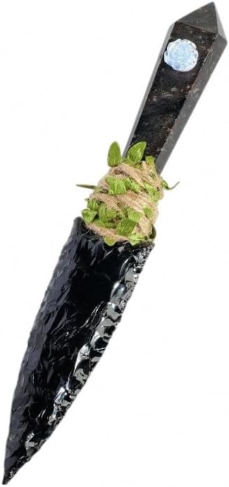 Lumisoul Obsidian Blade-Inspired Desk Ornament with Hand-Carved Details, Polished Edges and Decorative Stand, Approximately 25cm Length and 140–170g Weight (Black Flash Stone)