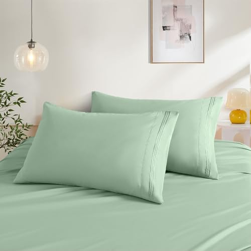Standard Pillow Cases Set of 2, Sage Green Pillow Covers Microfiber Pillowcase Soft Breathable and Non Shrinking Envelope Pillow Shams 20