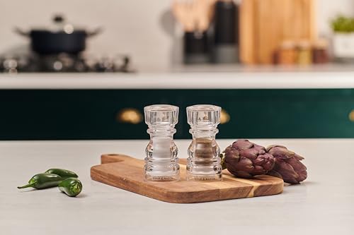 Cole & Mason London 5" Acrylic – Durable Lightweight Seasoning Shaker for Salt, Pepper, or Spices – Easy to Refill & Clean – Clear Acrylic Body for Modern Look & Fill Visibility by Cole & Mason - Used condition - Image 4