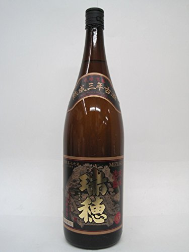 Amazon.co.jp: 瑞穂酒造 瑞穂 (みずほ) 43度 熟成三年古酒 泡盛 1800ml