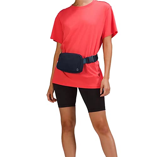 Lululemon Everywhere Belt Bag 1L (True Navy)