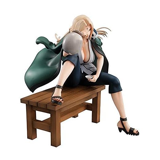 Tsunade model figure. Tsunade is fifth generation of Hokage, this model is in a standing position, 6.2 inches high. Made of PVC material for storage