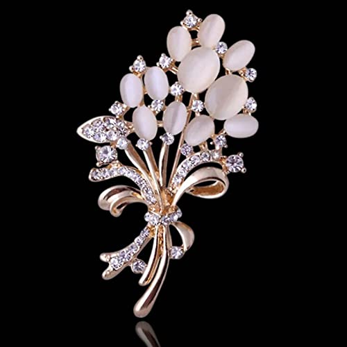Broches de flores y espigas para lucir en bodas y cenas de gala 6