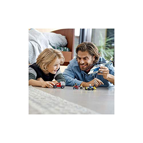 City Police Helicopter Chase 60243 Police Playset,  Building Sets for Kids, New 2020 (212 Pieces) - Lego - Immagine 7