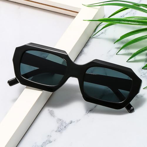 Lunettes de soleil à la mode rouge idéal pour vos terrasses en été - 4