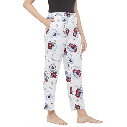 Image of SOIE Women's Super-soft Rayon printed pyjamas with pockets