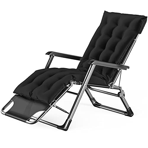 Chaise longue de patio dans le jardin pour vos moments de détente estivale
