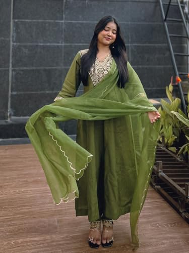 Image of VredeVogel Women's Silk Blend Embroidered Anarkali Kurta with Pant & Dupatta Set | Festive & Casual Women Ethnic Kurta Set for Women