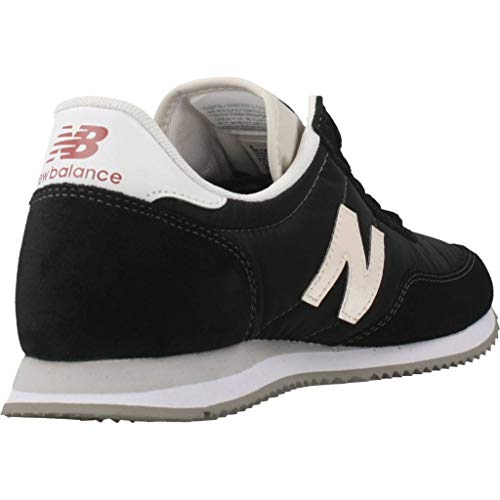 Image of New Balance Women 720 Sneaker