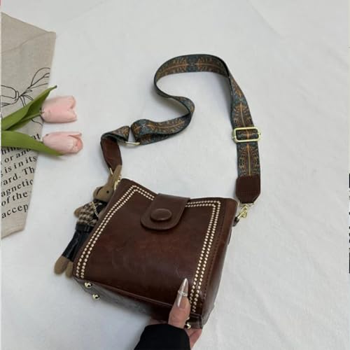 2025 New Bootara Bucket Bag, Bootara Women's Vintage Bunny Charm Bucket Bag, Stylish Minimalist Leather Purse (Coffee)2