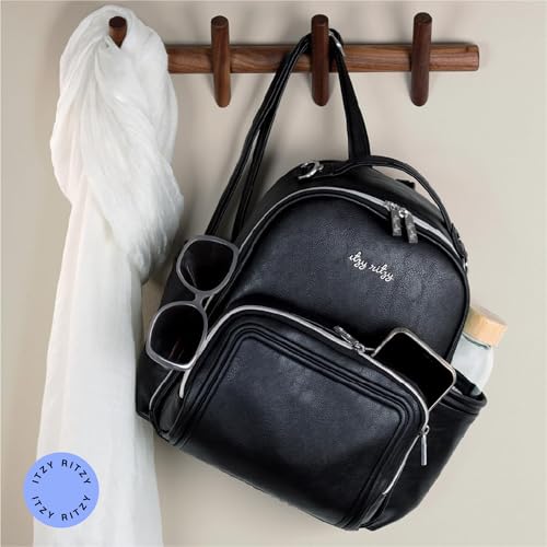 Sac à langer Itzy Ritzy Mini Plus sac à dos bébé fille compact