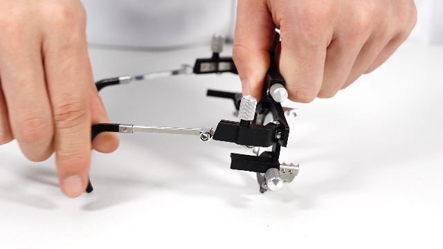 Image of Adjustable Optical Optic Trial Lens Frame Eye Test Glasses Optometry Optician Easily Changeable Cylinder Axis Fully Adjustable Temple Length and Nose Rest (PD:50-80)