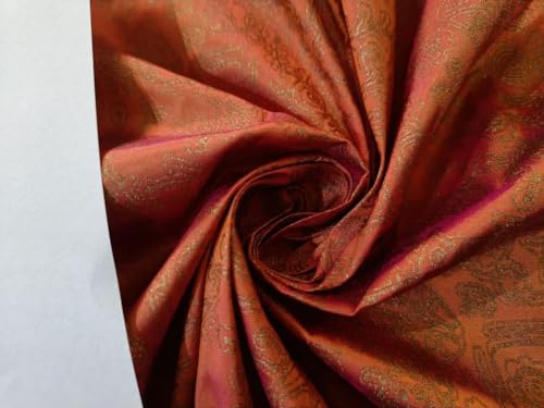 Soie Dupion orange 27 mm DUPPRT40 : le tissu rigide idéal contre les vêtements sans forme