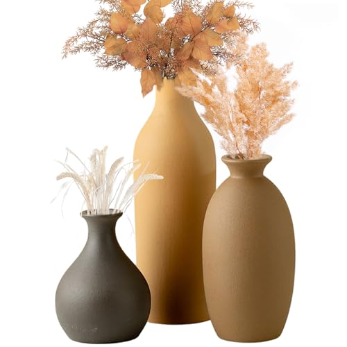 Vase en céramique rustique pour sublimer les petits espaces de vie