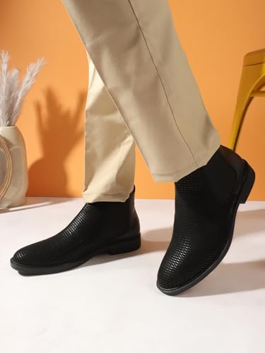 Image of Carlton London Men's Chelsea Slip-On Round Toe Comfortable Boot