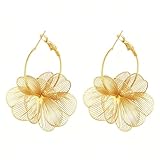 Design Élégant en Or 14K : Boucles d’oreilles créoles avec fleurs ajourées tridimensionnelles, fabriquées en alliage de cuivre avec finition or 14K, parfaites pour les femmes raffinées.