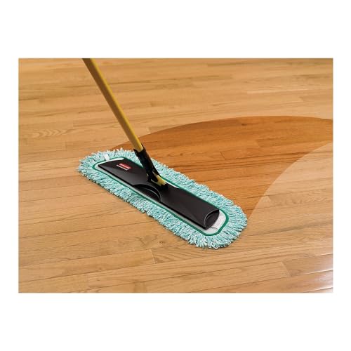 Image of Rubbermaid Commercial Products HYGEN 18 inch Microfiber Dust Pad with Fringe, Green, For Janitorial /Professional Cleaners and Heavy-Duty industrial Cleaning /Dusting /Sweeping
