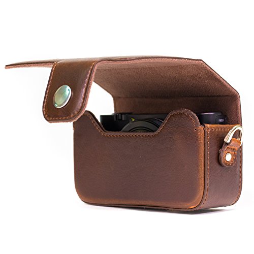 Funda MegaGear de cuero para cámara Sony Cyber-shot miniatura 4