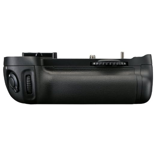 Nikon MB-D15 Multifunktions-Batteriegriff für D7100 SLR-Digitalkamera