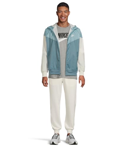 Image of Nike Men's Sportswear Windrunner Hooded Jacket