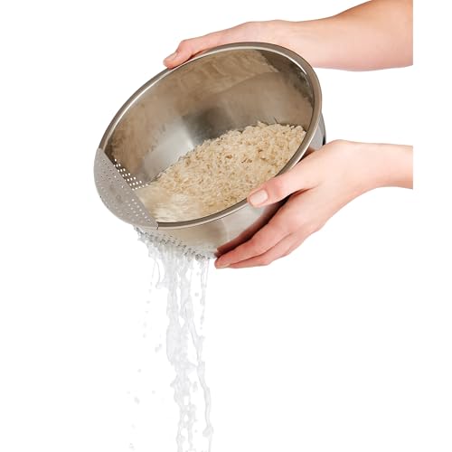 Helen Chen's Asian Kitchen Japanese Vegetable Fruit Produce Rice Washing Bowl with Perforated Side Drainer, 3-Quart Capacity