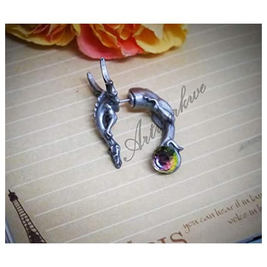 3D Dragon with wings Puncture Ear Stud Womens Mens Unisex Earring One Piece