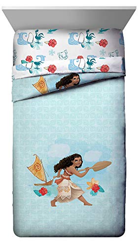 Disney Moana Born to Voyage 7 Piece Full Bed Set - Includes Reversible Comforter & Sheet Set Bedding - Super Soft Fade Resistant Microfiber - (Official Disney Product)