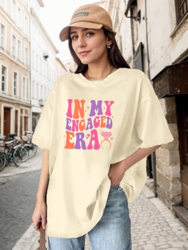 Bride Shirts for Women Oversized in My Engaged Era Tshirt Bachelorette Outfit for Bride Engagement Party Tops3