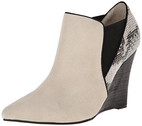 Rebels Women's Fairmount Wedge Pump