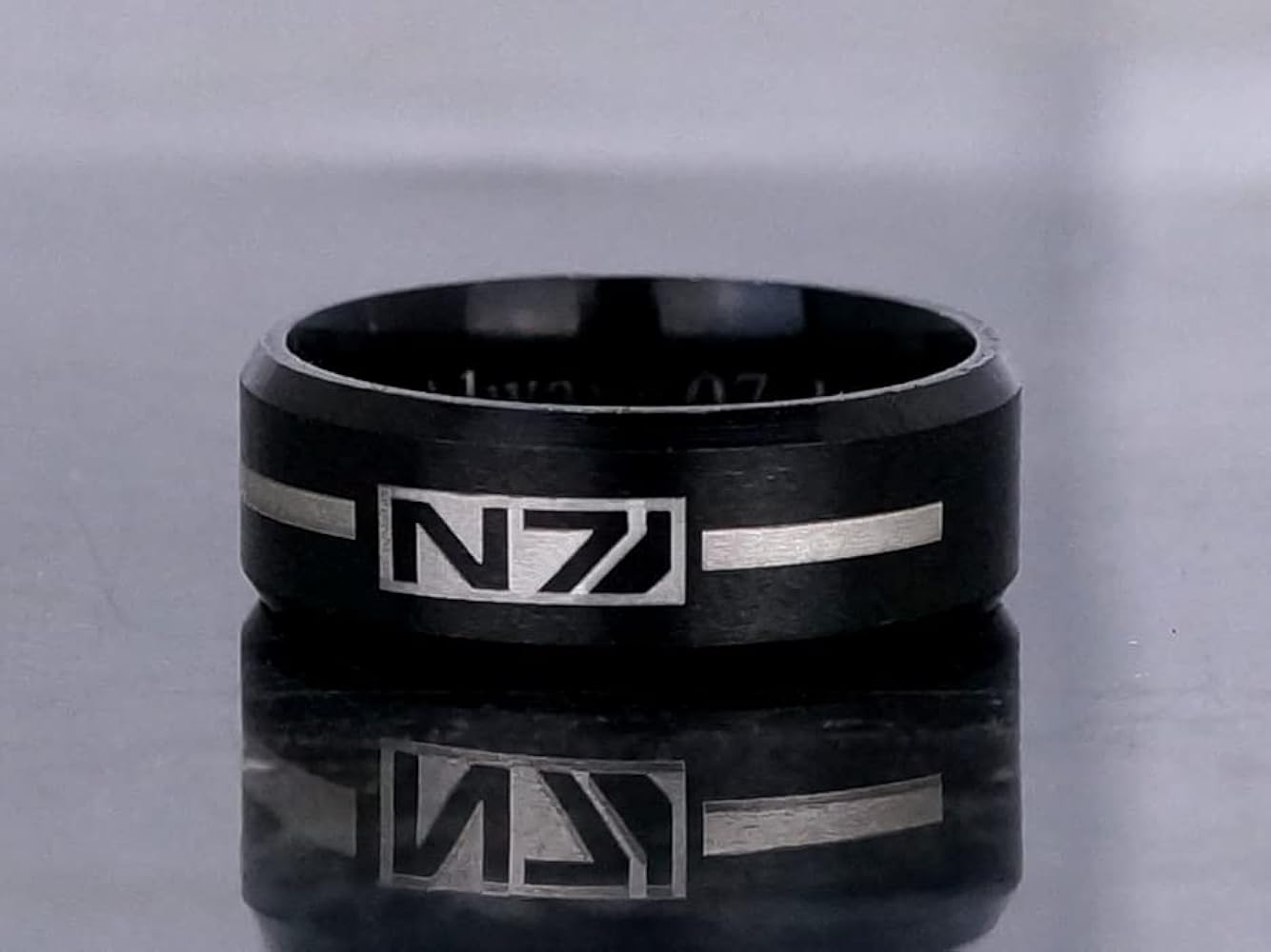 Amazon.com: Mass Effect Ring, N7 Combat Suit, Engraved Black