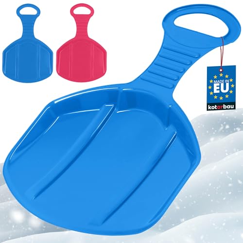 Ergonomico & leggero: Le speciali scanalature sulla parte inferiore dello slittino da neve per bambini assicurano maggiore aderenza. Il peso ridotto facilita l’uso autonomo da parte dei più piccoli. La forma pratica permette una partenza confortevole e una discesa fluida su pendii innevati.