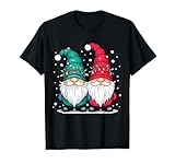 Pull de Noël gnome drôle. Gnome, Noël, deux gnomes, neige, drôle, mignon T-Shirt