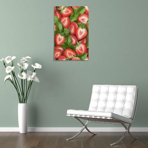 Tableau fraise murale 50x75cm pour une déco salon dynamique et fraîche - 5