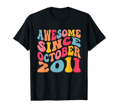 Awesome Since October 2011 11 Years Old Retro 11th Birthday Camiseta
