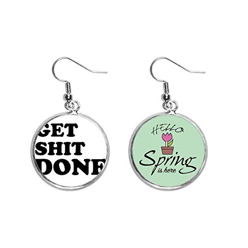 Pendientes de primavera tipo colgante decorativo con frases y palabras para looks de mujer