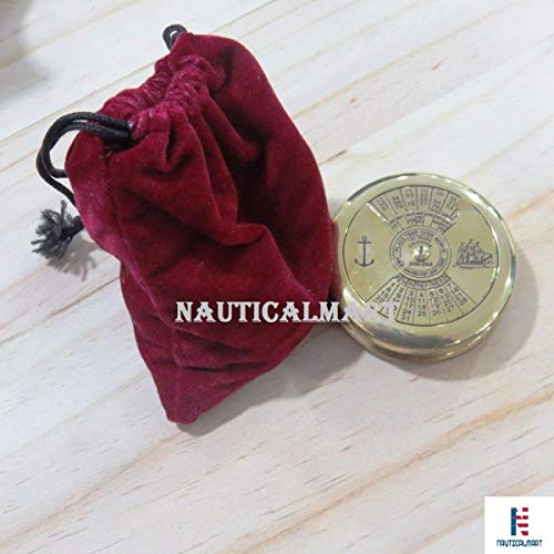 Brújula NauticalMart de latón con calendario de 100 años y poema de Robert Frost estilo vintage miniatura 3