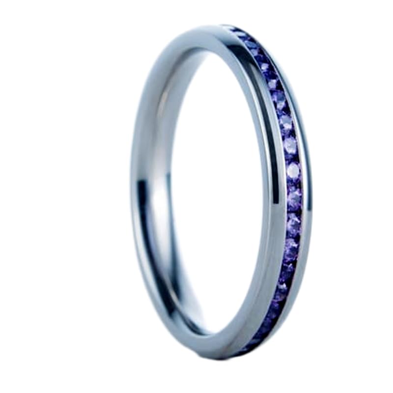 Bague améthyste naturelle bleue en argent pour sublimer vos soirées