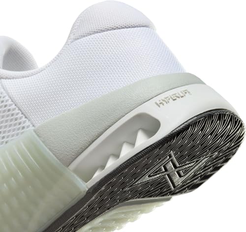 Image of Nike Men's Metcon 8 Sneakers