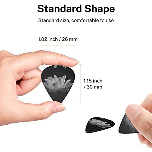 Ensemble de 6 médiators de guitare Lotus noir et blanc pour guitare acoustique, guitare électrique, basse, ukulélé – fin… - Les Beatles, Paul McCartney, John Lennon, RIngo Starr, George Harrison Ensemble de 6 médiators de guitare Lotus noir et blanc pour guitare acoustique, guitare électrique, basse, ukulélé - fin… – Image 8