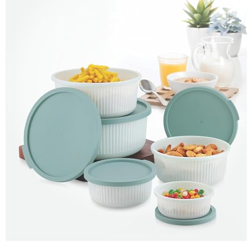 Image of Round Fridge Storage Boxes Set, 5 Piece Plastic Stackable Bowls with Airtight Lids For Kitchen and Freezer Safe Containers - 270ml, 550ml, 1000ml, 1700ml, 2700ml, Mint Green