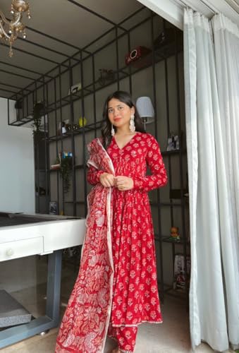Image of Rangnavi Women's Printed Kurta with Palazzo & Dupatta | Ethnic Set | Kurta Set
