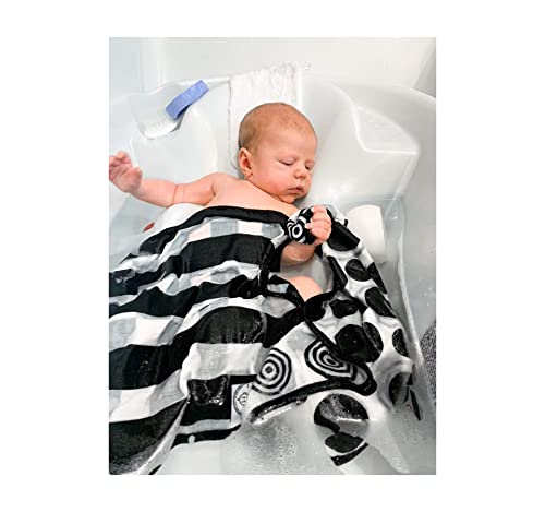 Samuel Sensory Black and White Stimulating Wash Cloths for Babies Bathtime