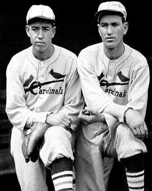 SPORTSPHOTOSUSA Dizzy & Daffy Dean 1934 St Louis Cardinals 8x10 Photo-image-42