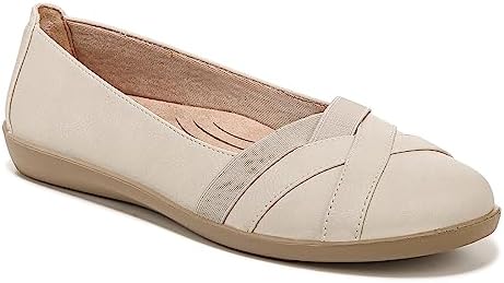 LifeStride Womens Northern Ballet Flat, Almond, 8.5 US | Image 3
