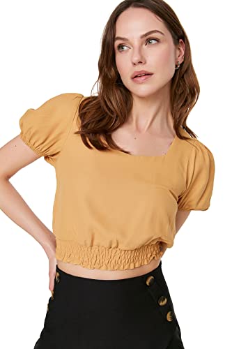 Blouse de récolte Trendyol beige femme pour affiner la silhouette sans serrer