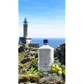 NORDÉS Premium Gin | Made from a Portion of Wine Alcohol and 6 Galician Botanicals. Fresh, Aromatic and Well-Balanced Flavour. 40% Alcohol Volume - Bottle Size 70cl – Nordés