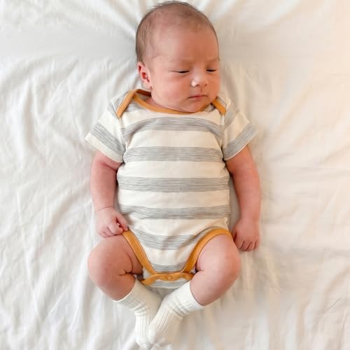 Image of SNOWIE SOFT 5Pcs Set New Born Baby Clothes 0-3 Months with Cotton Long Sleeve Top and Pants, Gloves, Socks, Bear Ear Hat, Infant Clothes 0-3 Months New Born Baby Gifts Shower Gift