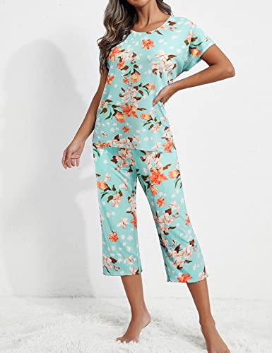Ekouaer Women's Pajamas Short Sleeve Sleepwear Tops And Capri Pants Cute Print Pajama Sets With Pockets Green Flowers #TOP1