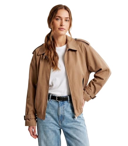 Blouson zippé femme déperlant idéal pour affronter la pluie fine en ville